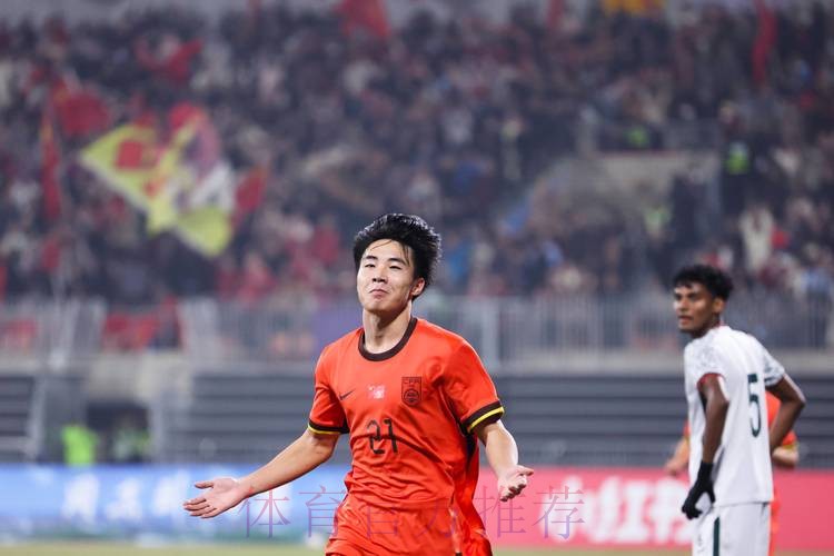 董方雨、鲍梦晓将执裁男子U17亚洲杯四分之一决赛