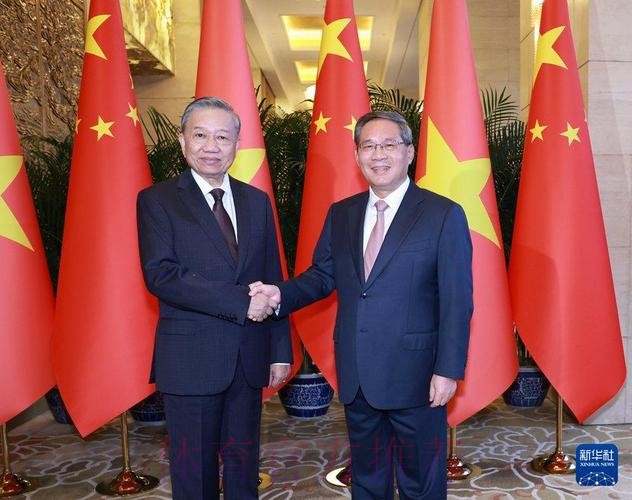 总局领导会见国际排球联合会主席 总局领导会见国际排球联合会主席